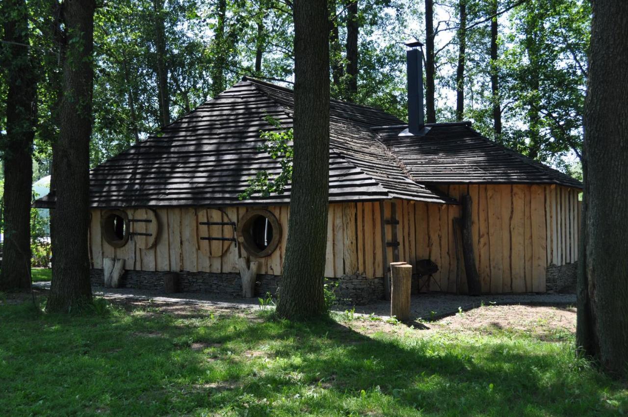 Pokoje Zimna Woda Rozalin  Exterior foto